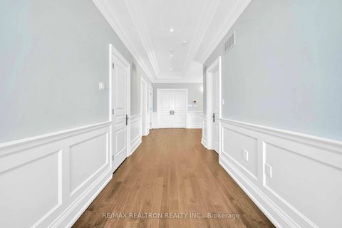 Photo 32 at 74 Yongehurst Road, North Richvale, Richmond Hill