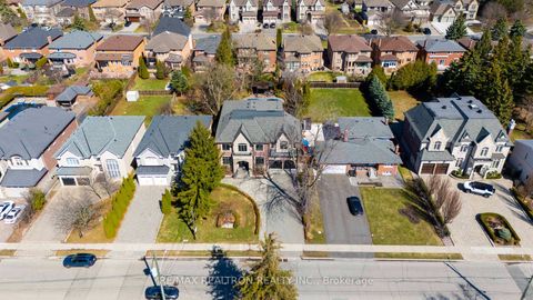 Photo 48 at 74 Yongehurst Road, North Richvale, Richmond Hill