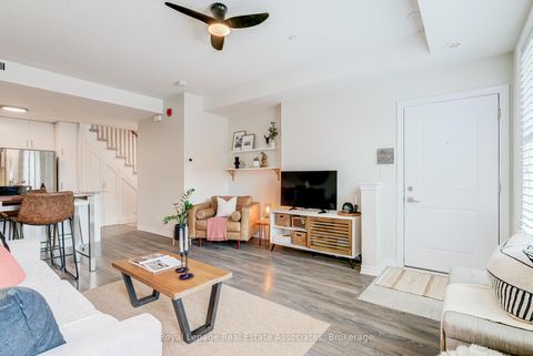 Photo 5 at 13 - 95 Eastwood Park Gardens, Long Branch, Toronto