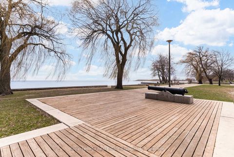 Photo 25 at 13 - 95 Eastwood Park Gardens, Long Branch, Toronto