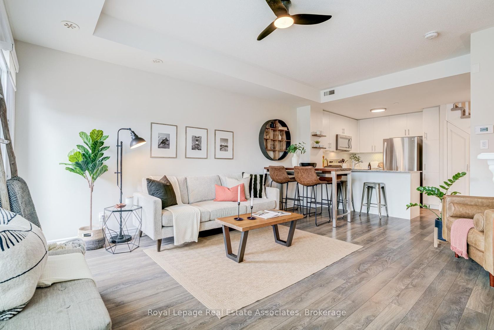 13 - 95 Eastwood Park Gardens, Long Branch, Toronto photo 3