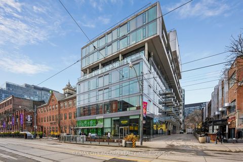 Photo 2 at 718 - 560 King Street W, Waterfront Communities C1, Toronto