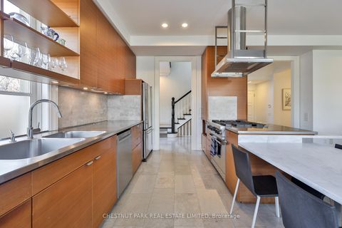 Photo 8 at 1 Glen Edyth Place, Casa Loma, Toronto