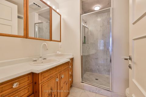 Photo 25 at 1 Glen Edyth Place, Casa Loma, Toronto