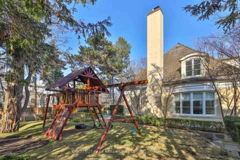 Photo 31 at 1 Glen Edyth Place, Casa Loma, Toronto