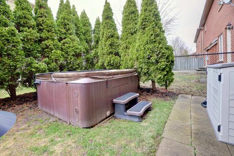 Photo 38 at 2 Apollo Drive, Jefferson, Richmond Hill