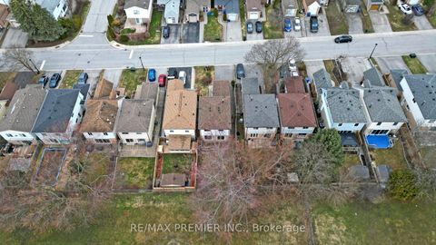 Photo 49 at 742 Beman Drive, Leslie Valley, Newmarket