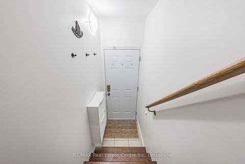 Photo 4 at 222 - 171 Bleecker Street, South St. James Town, Toronto