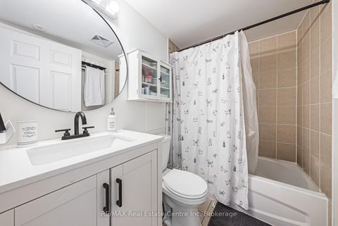 Photo 15 at 222 - 171 Bleecker Street, South St. James Town, Toronto