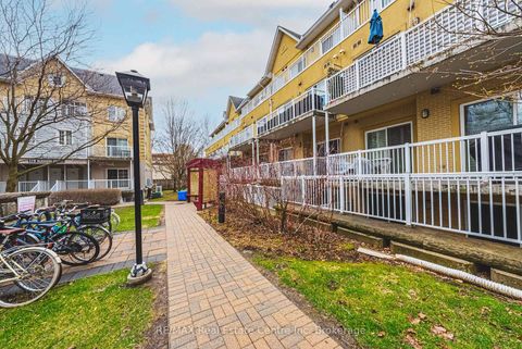 Photo 23 at 222 - 171 Bleecker Street, South St. James Town, Toronto