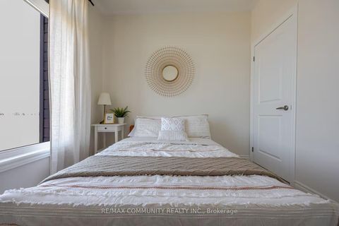 Photo 23 at 10243 Huntington Road, Kleinburg, Vaughan