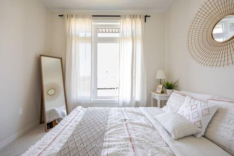 Photo 24 at 10243 Huntington Road, Kleinburg, Vaughan