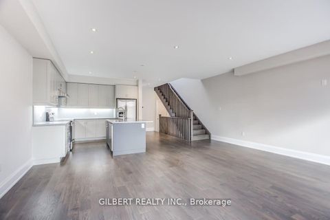 Photo 11 at 35B Marquette Avenue, Lawrence, Toronto