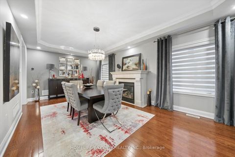 Photo 7 at 15 Maple Forest Drive, Rural Vaughan, Vaughan