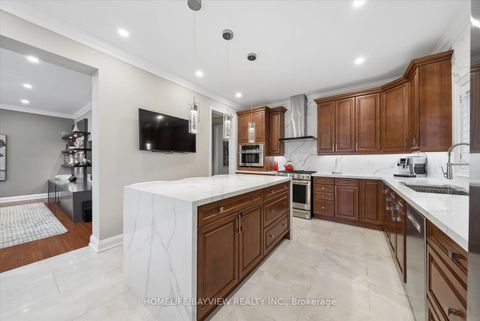 Photo 11 at 15 Maple Forest Drive, Rural Vaughan, Vaughan