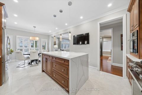 Photo 12 at 15 Maple Forest Drive, Rural Vaughan, Vaughan