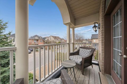 Photo 20 at 15 Maple Forest Drive, Rural Vaughan, Vaughan