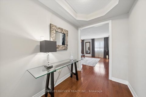 Photo 22 at 15 Maple Forest Drive, Rural Vaughan, Vaughan