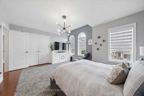 Photo 29 at 15 Maple Forest Drive, Rural Vaughan, Vaughan