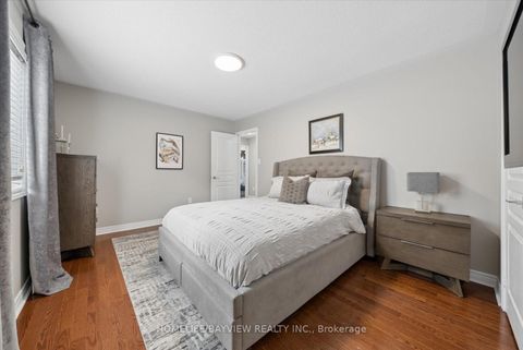 Photo 33 at 15 Maple Forest Drive, Rural Vaughan, Vaughan