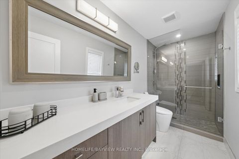 Photo 34 at 15 Maple Forest Drive, Rural Vaughan, Vaughan