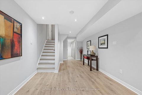 Photo 37 at 15 Maple Forest Drive, Rural Vaughan, Vaughan