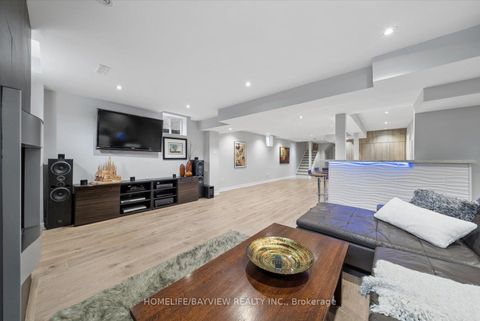 Photo 39 at 15 Maple Forest Drive, Rural Vaughan, Vaughan