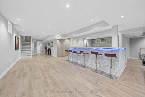 Photo 40 at 15 Maple Forest Drive, Rural Vaughan, Vaughan