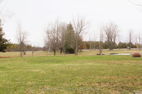 Photo 5 at 25472 Lakeridge Road, Pefferlaw, Georgina