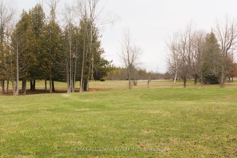 Photo 6 at 25472 Lakeridge Road, Pefferlaw, Georgina