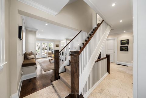 Photo 4 at 115 Inglewood Drive, Moore Park, Toronto