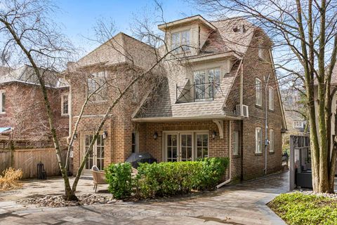 Photo 36 at 115 Inglewood Drive, Moore Park, Toronto