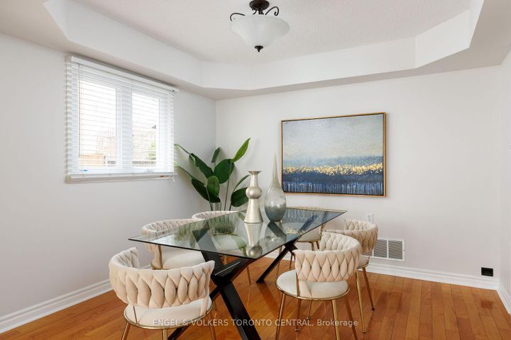 Photo 10 at 1539 Nipissing Court, Amberlea, Pickering