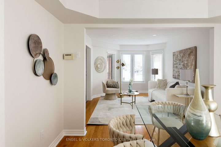 Photo 11 at 1539 Nipissing Court, Amberlea, Pickering