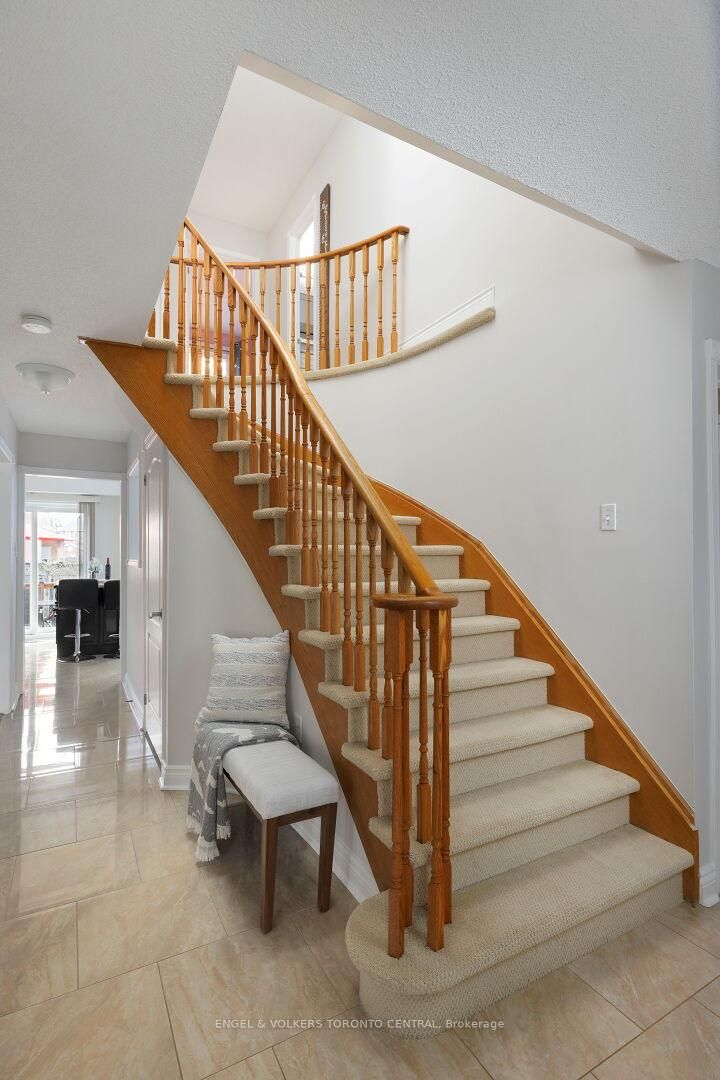 Photo 22 at 1539 Nipissing Court, Amberlea, Pickering