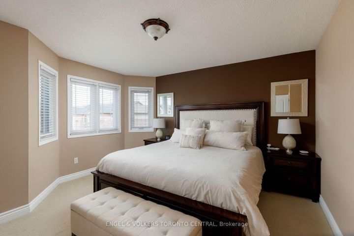 Photo 24 at 1539 Nipissing Court, Amberlea, Pickering