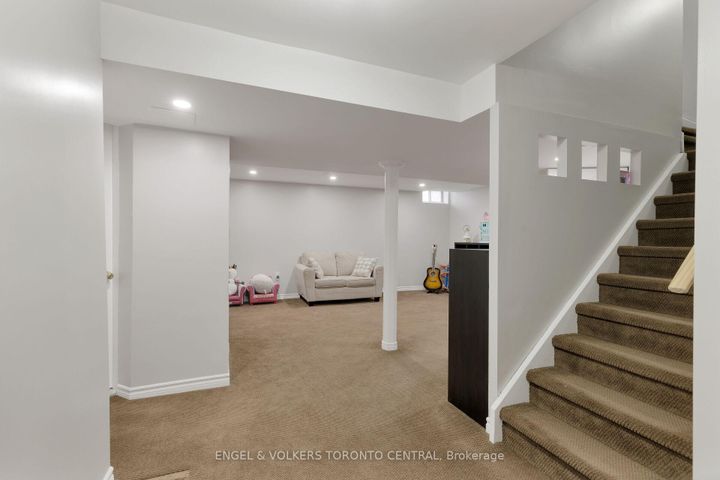 Photo 38 at 1539 Nipissing Court, Amberlea, Pickering