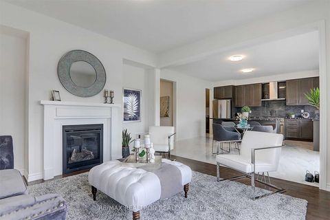 Photo 17 at 112 Connell Drive, Keswick North, Georgina