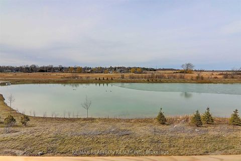 Photo 19 at 112 Connell Drive, Keswick North, Georgina