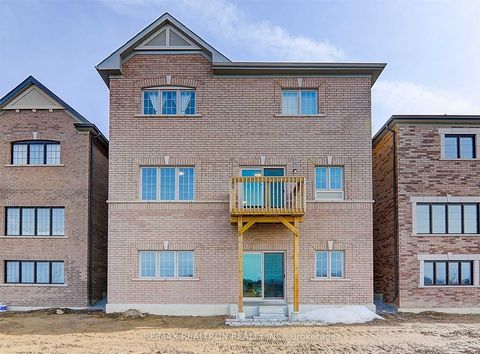 Photo 36 at 112 Connell Drive, Keswick North, Georgina