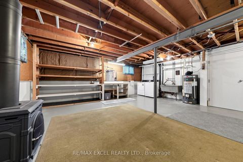 Photo 42 at 30 WAKEFIELD Crescent, L'Amoreaux, Toronto
