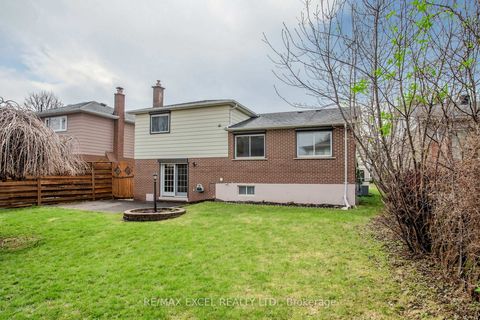 Photo 43 at 30 WAKEFIELD Crescent, L'Amoreaux, Toronto