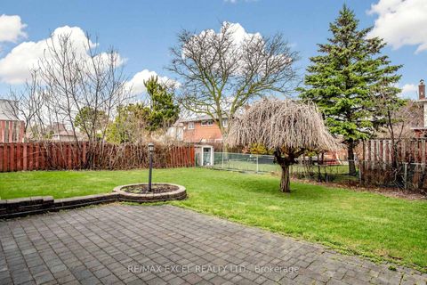 Photo 46 at 30 WAKEFIELD Crescent, L'Amoreaux, Toronto
