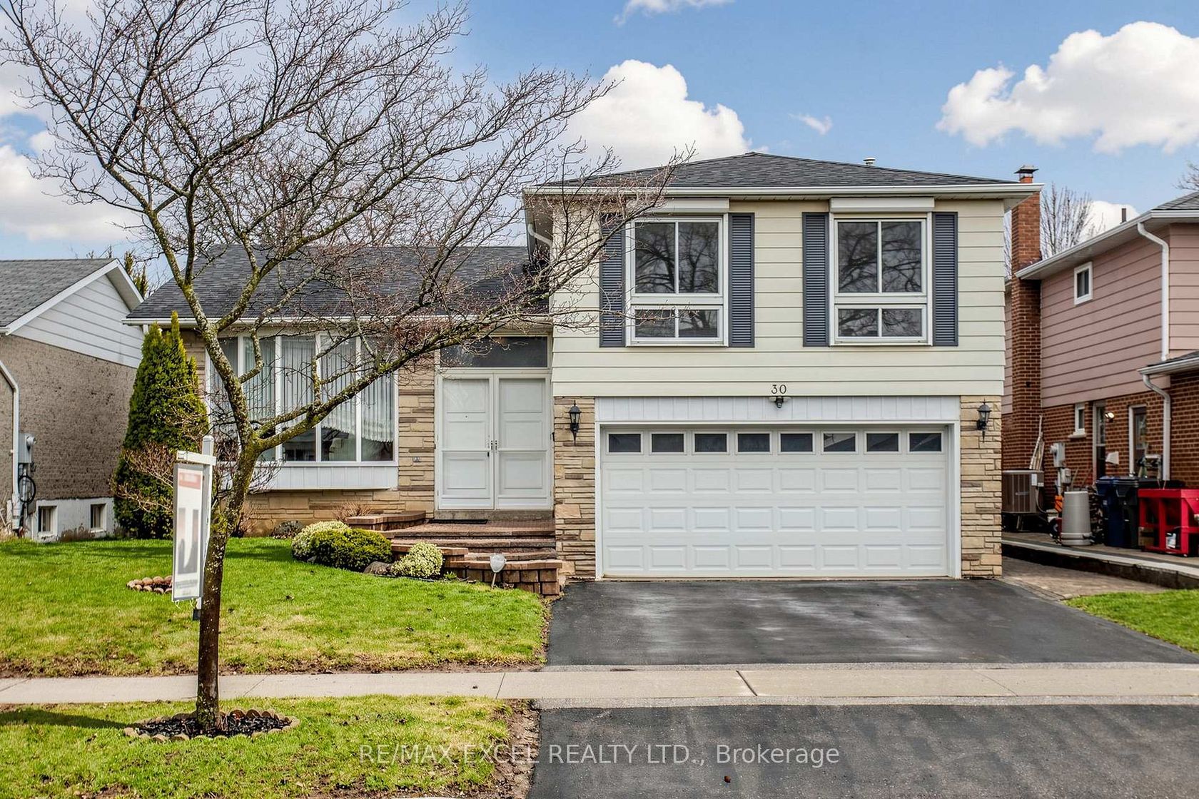 30 WAKEFIELD Crescent, L