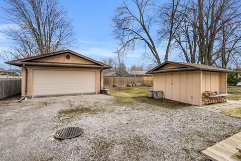 Photo 2 at 765 Churchill Lane, Historic Lakeshore Communities, Georgina