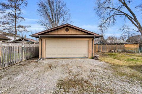 Photo 3 at 765 Churchill Lane, Historic Lakeshore Communities, Georgina