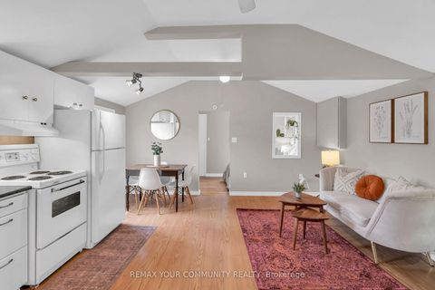 Photo 11 at 765 Churchill Lane, Historic Lakeshore Communities, Georgina