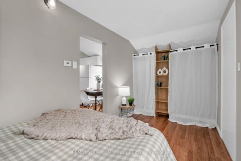 Photo 25 at 765 Churchill Lane, Historic Lakeshore Communities, Georgina