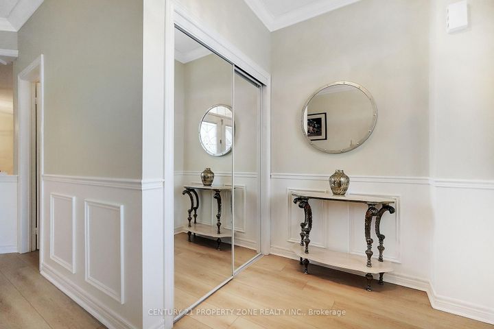 Photo 4 at 43 Alice Springs Crescent, Credit Valley, Brampton