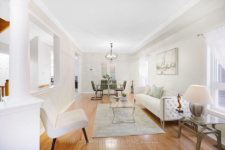 Photo 5 at 43 Alice Springs Crescent, Credit Valley, Brampton